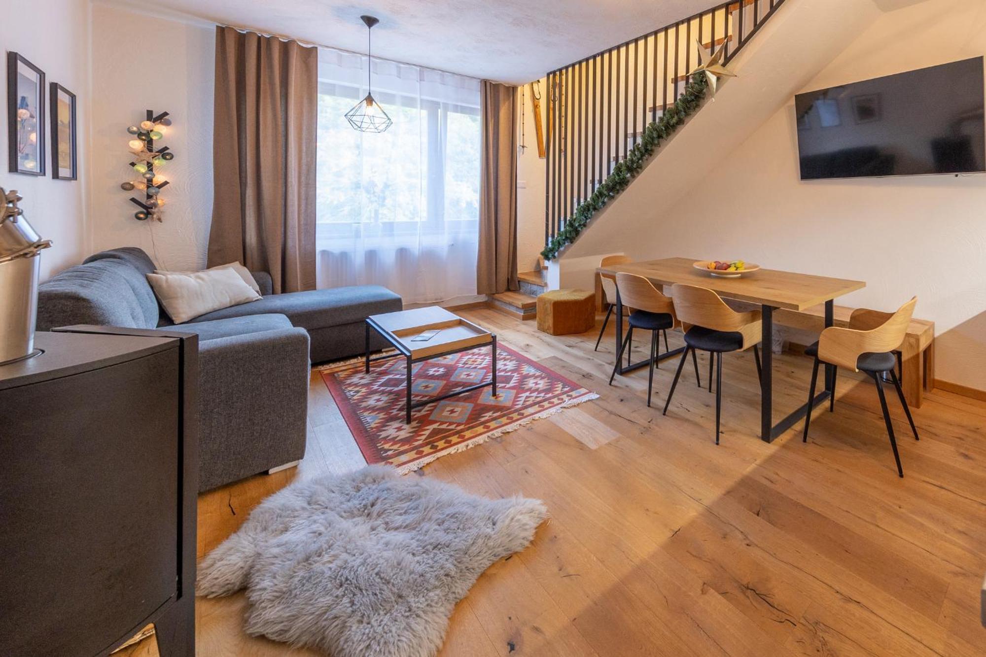 Apartman Juh Tale Dış mekan fotoğraf